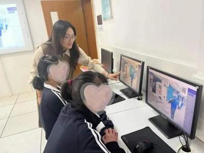 助融合、促發(fā)展！普陀區(qū)零距離職業(yè)技能體驗(yàn)主題活動(dòng)點(diǎn)燃數(shù)字未來(lái)